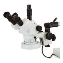 Microscope trioculaire...
